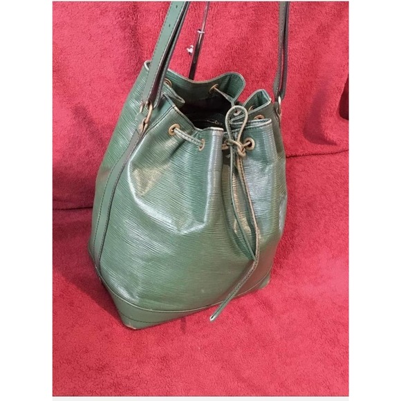 Louis Vuitton Green Epi Leather Noe GM - Picture 3 of 12